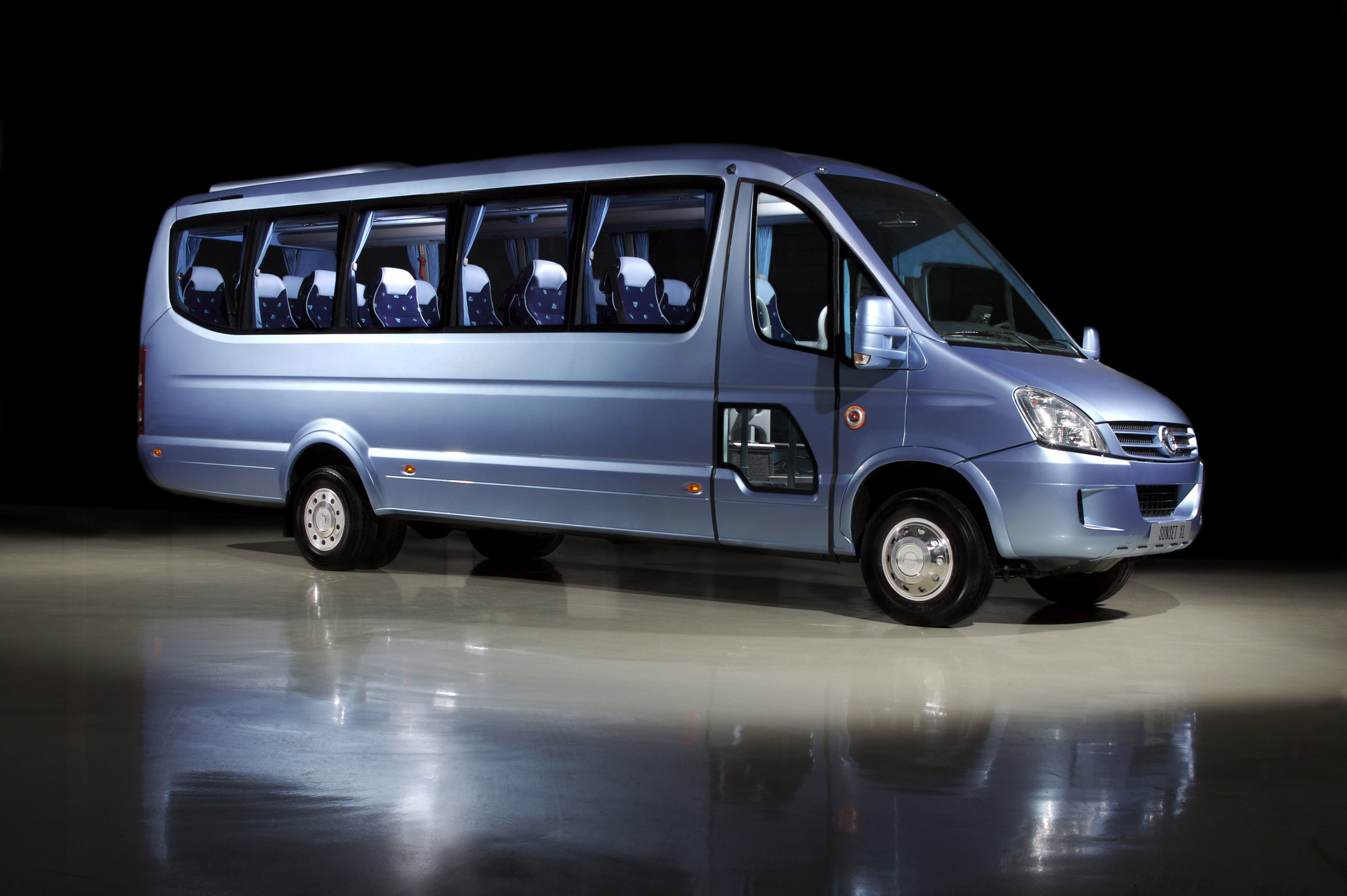 Iveco Sunset totaal.jpg